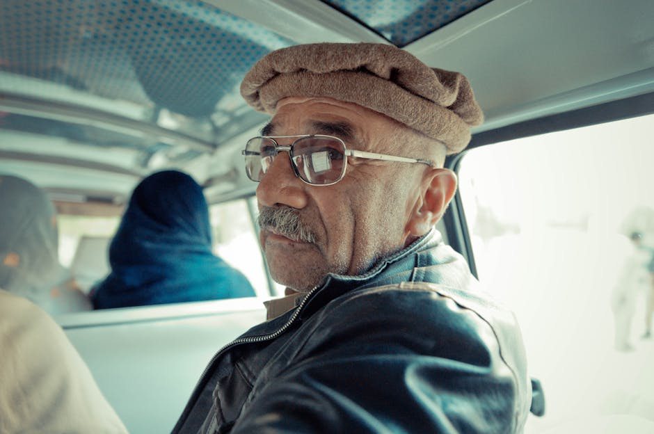 Afghan Refugees Return from Pakistan: Rebuilding Lives in Afghanistan