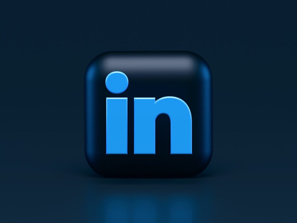 LinkedIn's Deceptive Practices: Inflated Metrics and the Erosion of Trust