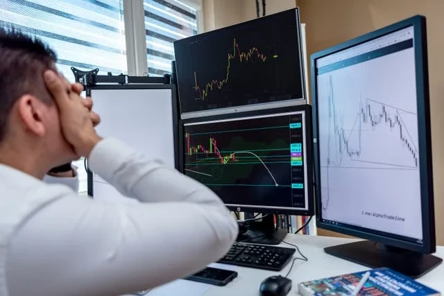Warren Buffett warning about the stock market a… Warren Buffett warning about the stock market and what comes next