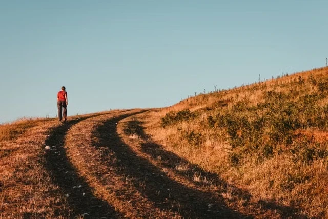 solo travel and solo rituals for structured recovery