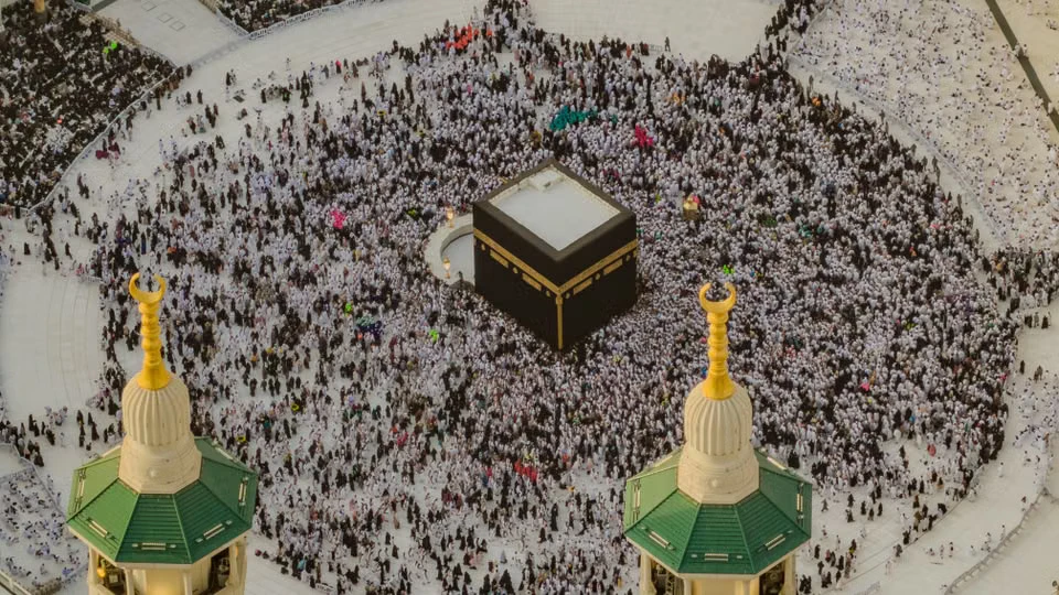 Sanctity and Sovereignty: The Makkah Mosque Executions and the Limits of Consular Protection