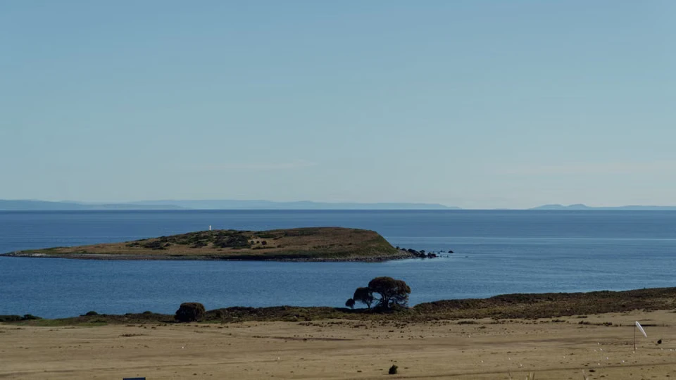 Emmalisa ferry Channel Highway blockage Tasmania